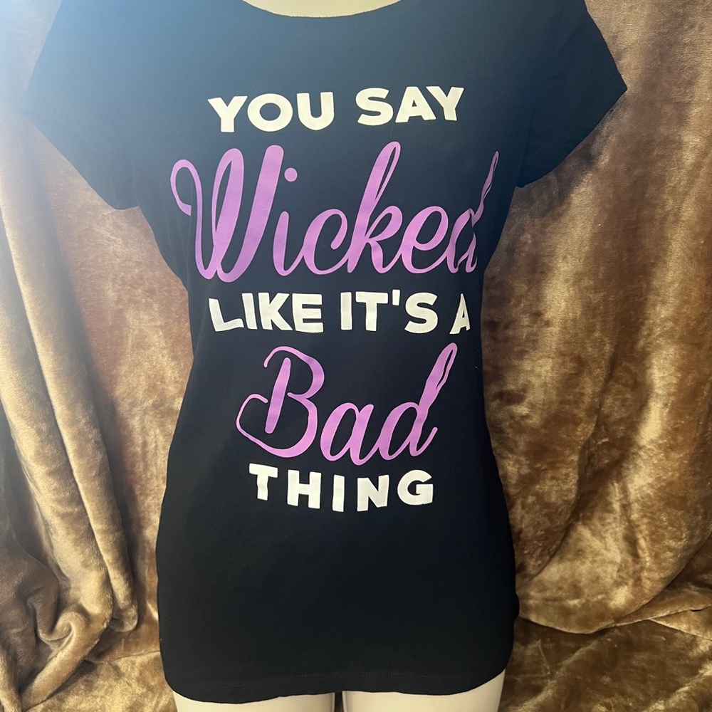 Black and Purple Graphic Tee 🧙‍♀️💜